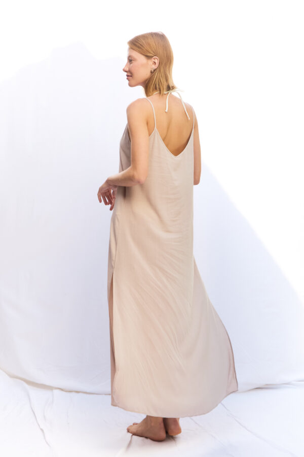 923C9D19-FC54-4C81-85F4-DAE1495F396A