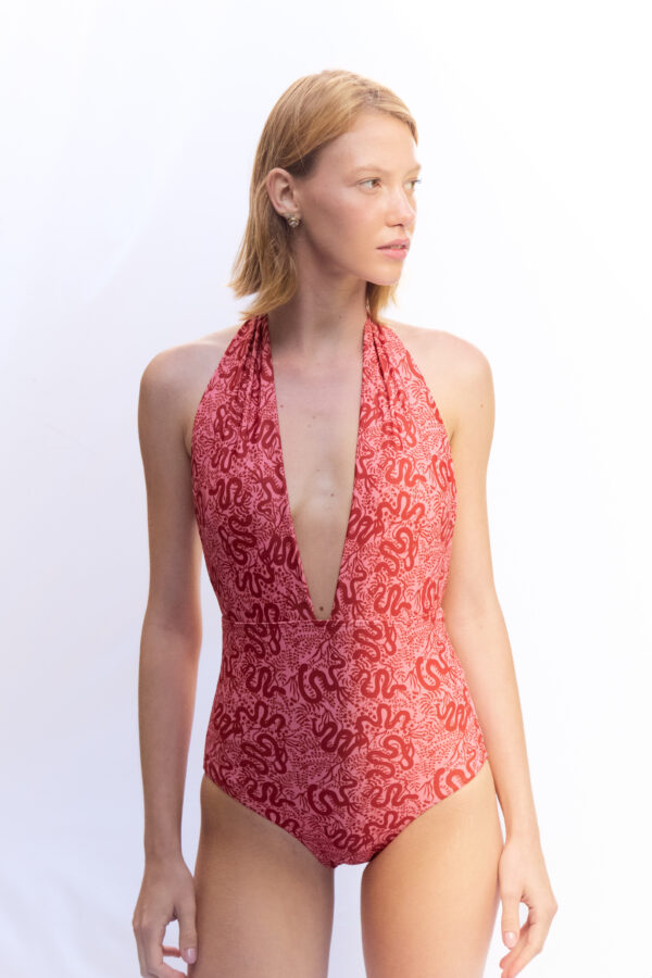 D2B85764-659F-42D6-91AF-324BCE159006