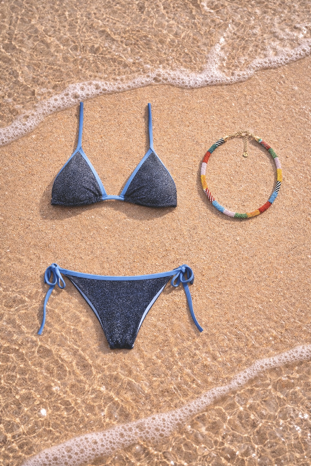 BIKINI GIGI REVERSIBLE NEGRO BRILLOS + KNITTED BEADED MIYUKI NECKLACE