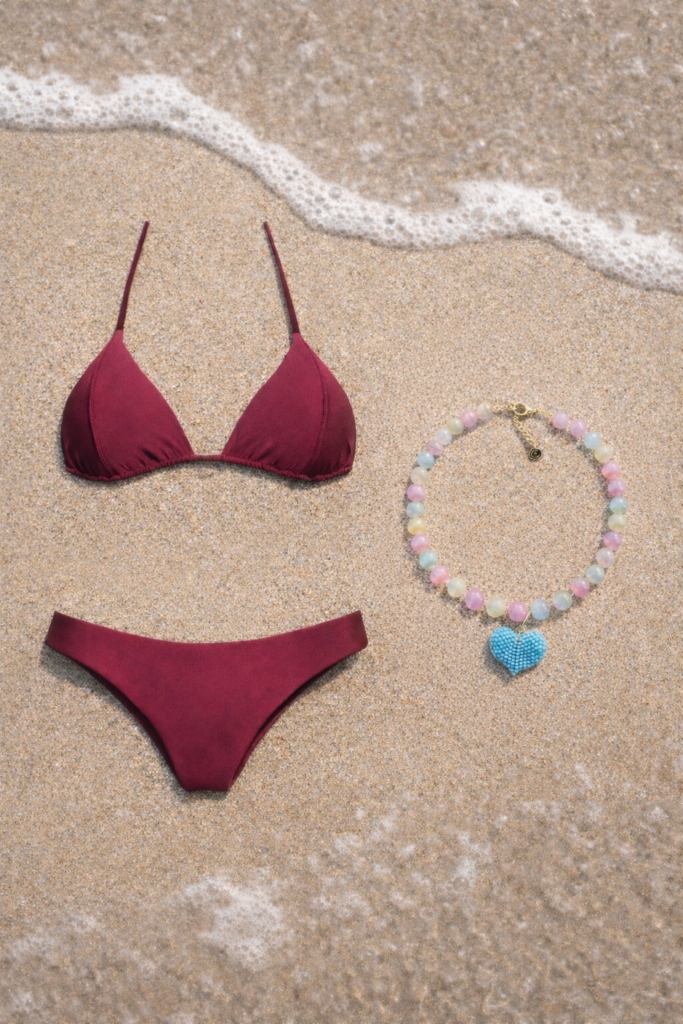 BIKINI SIMONE GUINDA + COTTON CANDY BEADED HEART NECKLACE